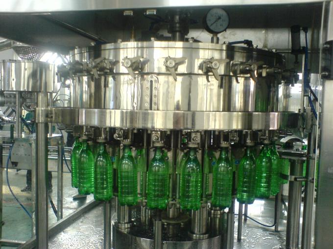 Automatische het Sodawater van de Glasfles/Frisdrank het Vullen Machine voor HUISDIERENfles 4